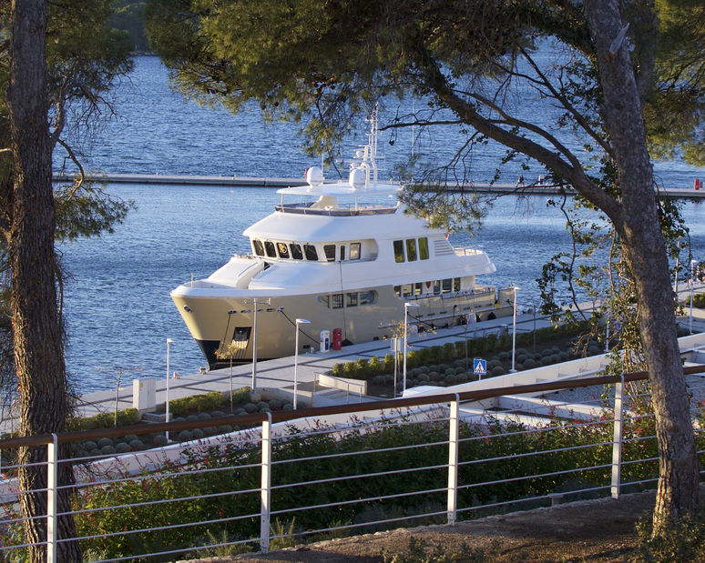 superyacht